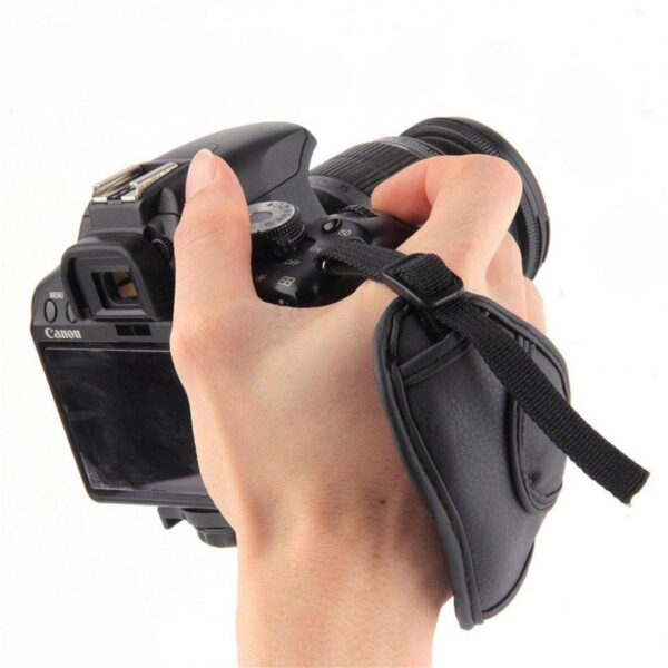 Vello Hand Grip Strap with Arca-Style Quick Release Plate for DSLR Cameras
